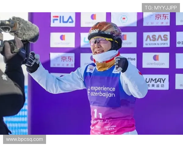 国际雪联滑雪世界杯英文（滑雪比赛英文怎么说）sports